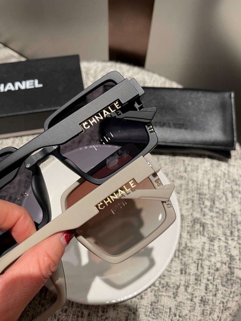 Chanel Classic Sunglasses C83179