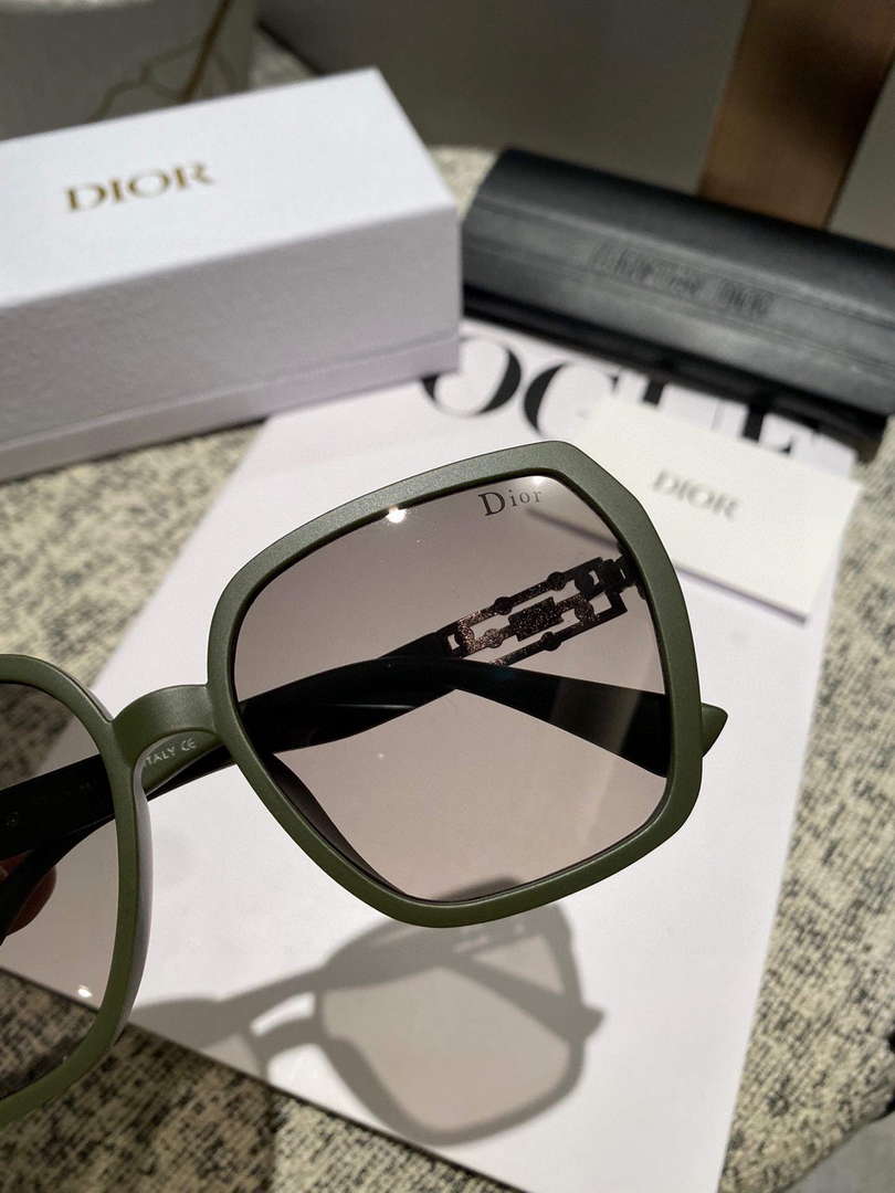 Dior Classic Sunglasses C83181