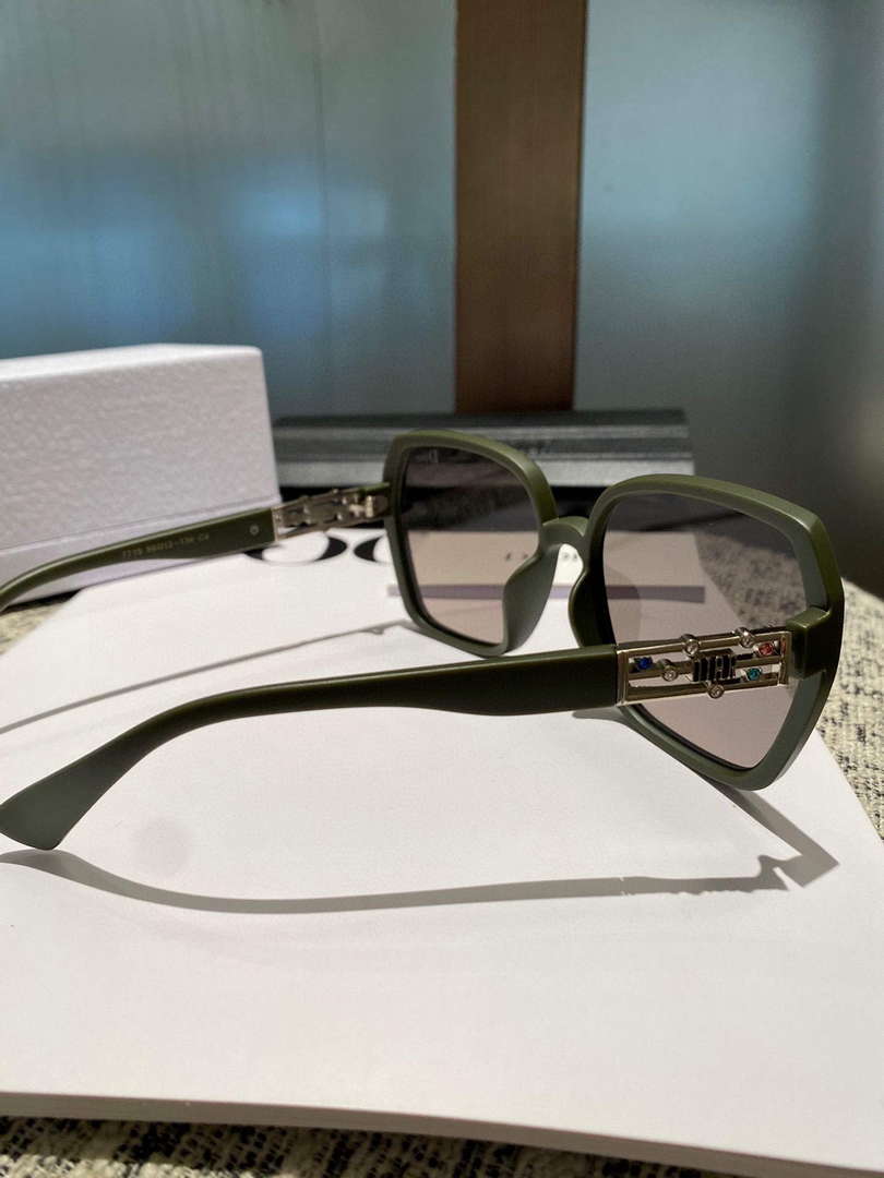 Dior Classic Sunglasses C83180