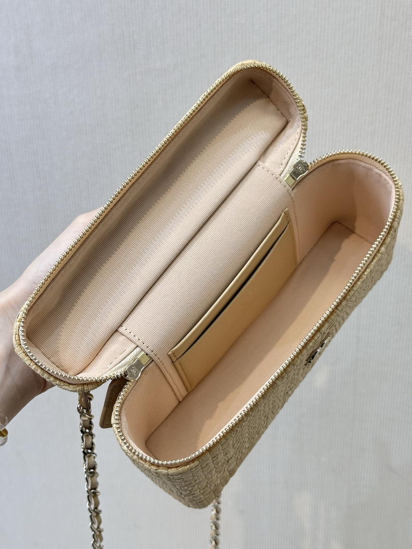 Chanel Classic Vanity with Chain Braided Raffia & Gold-Tone Metal AP4385 Nature