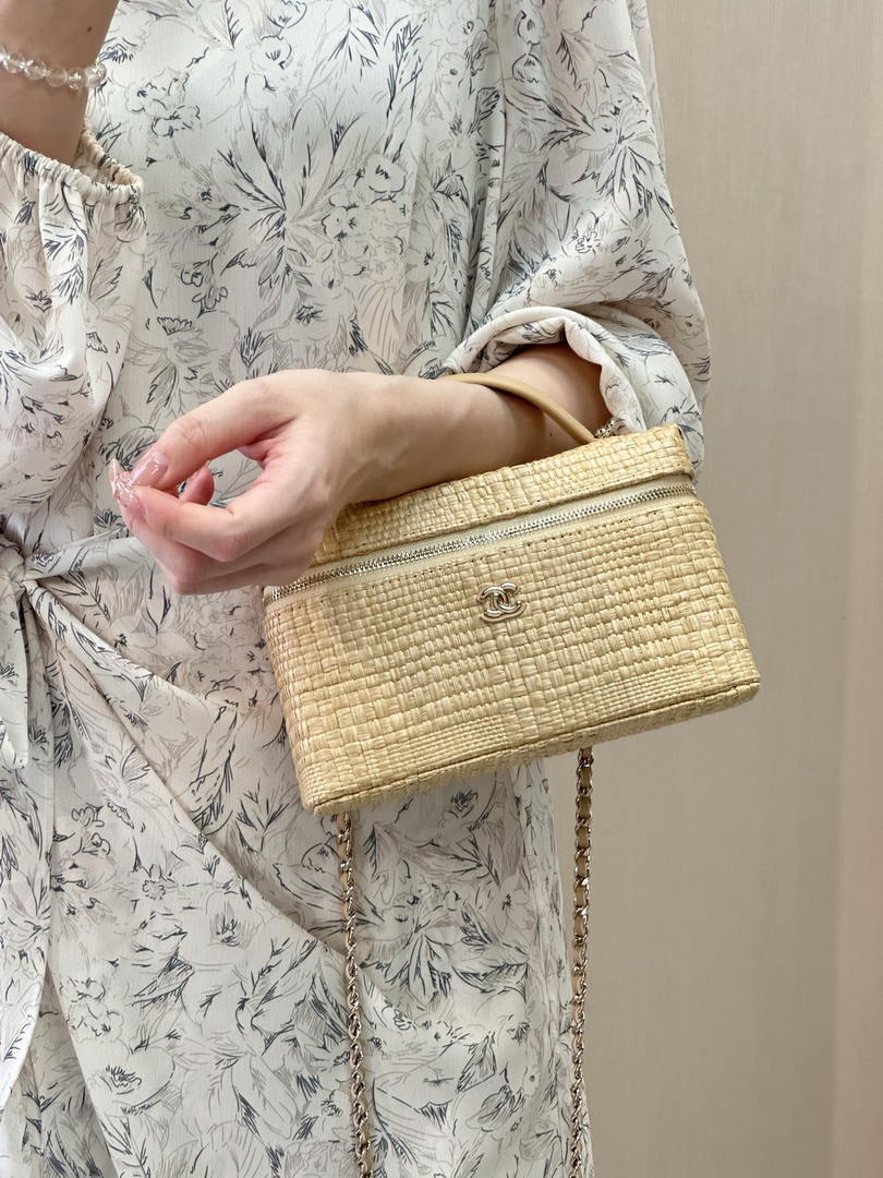 Chanel Classic Vanity with Chain Braided Raffia & Gold-Tone Metal AP4385 Nature