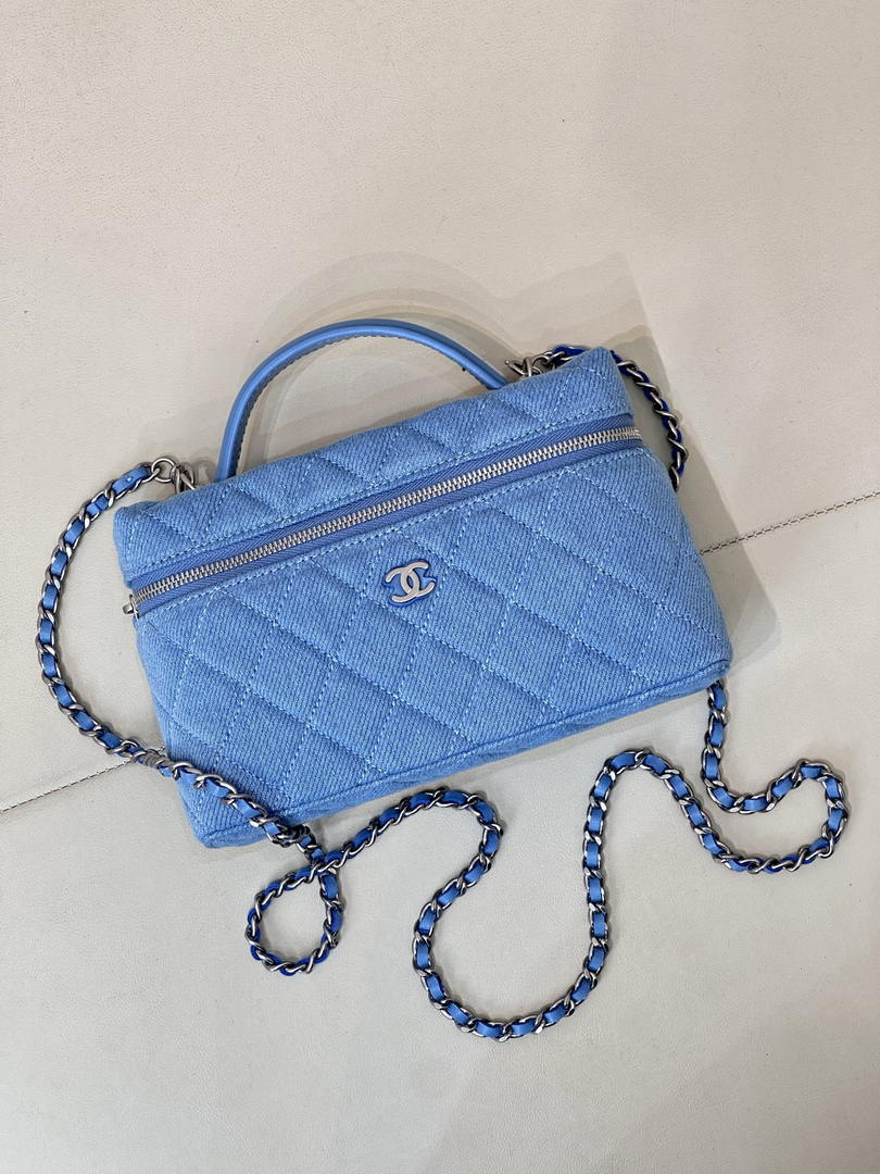 Chanel Classic Vanity with Chain Denim & Gold-Tone Metal AP4385 Blue