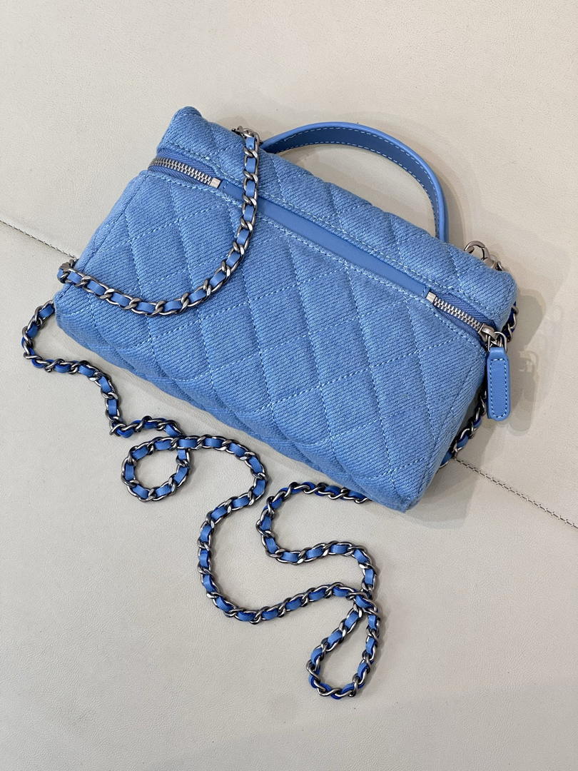 Chanel Classic Vanity with Chain Denim & Gold-Tone Metal AP4385 Blue - Default Title - View 10