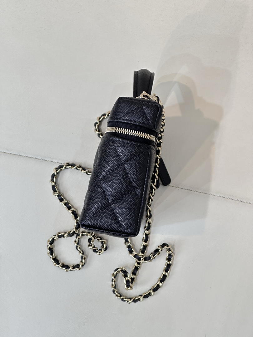 Chanel Classic Vanity with Chain Grained Shiny Calfskin & Gold-Tone Metal AP4385 Black