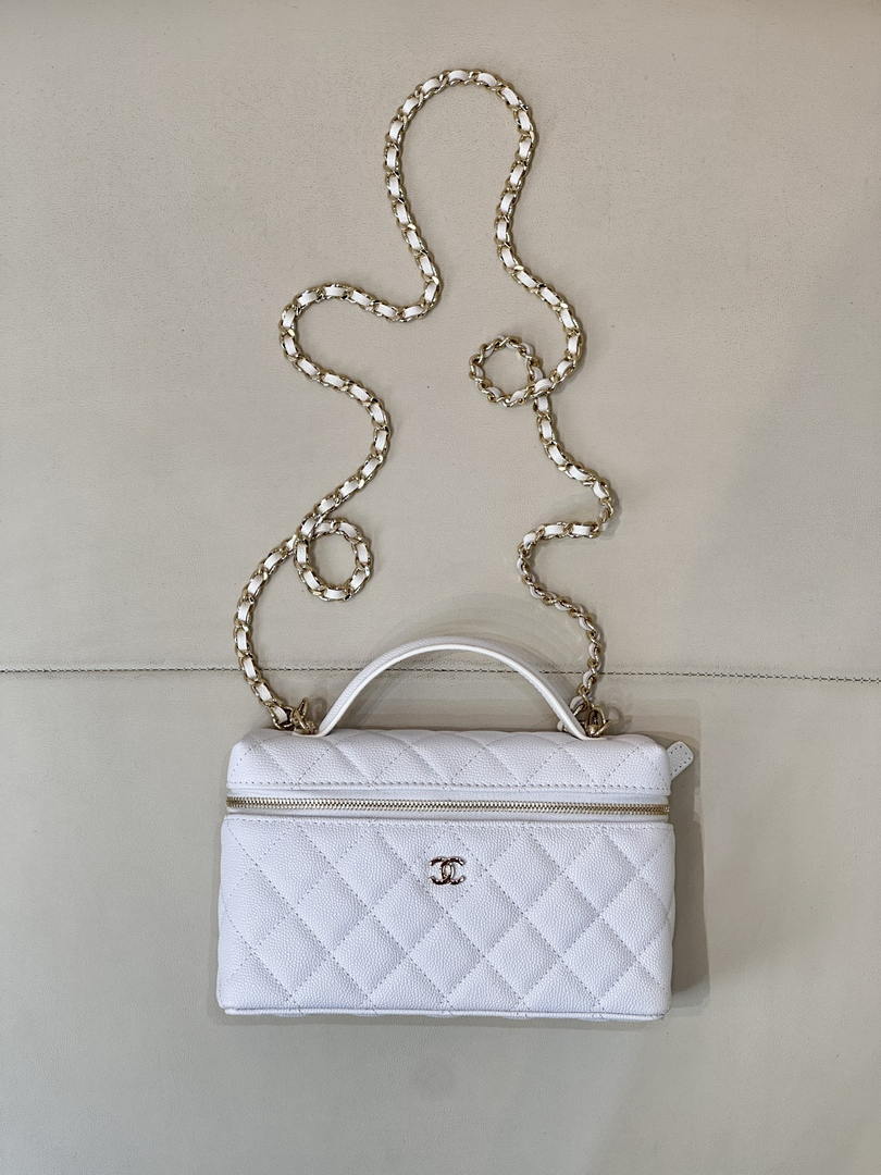 Chanel Classic Vanity with Chain Grained Shiny Calfskin & Gold-Tone Metal AP4385 White