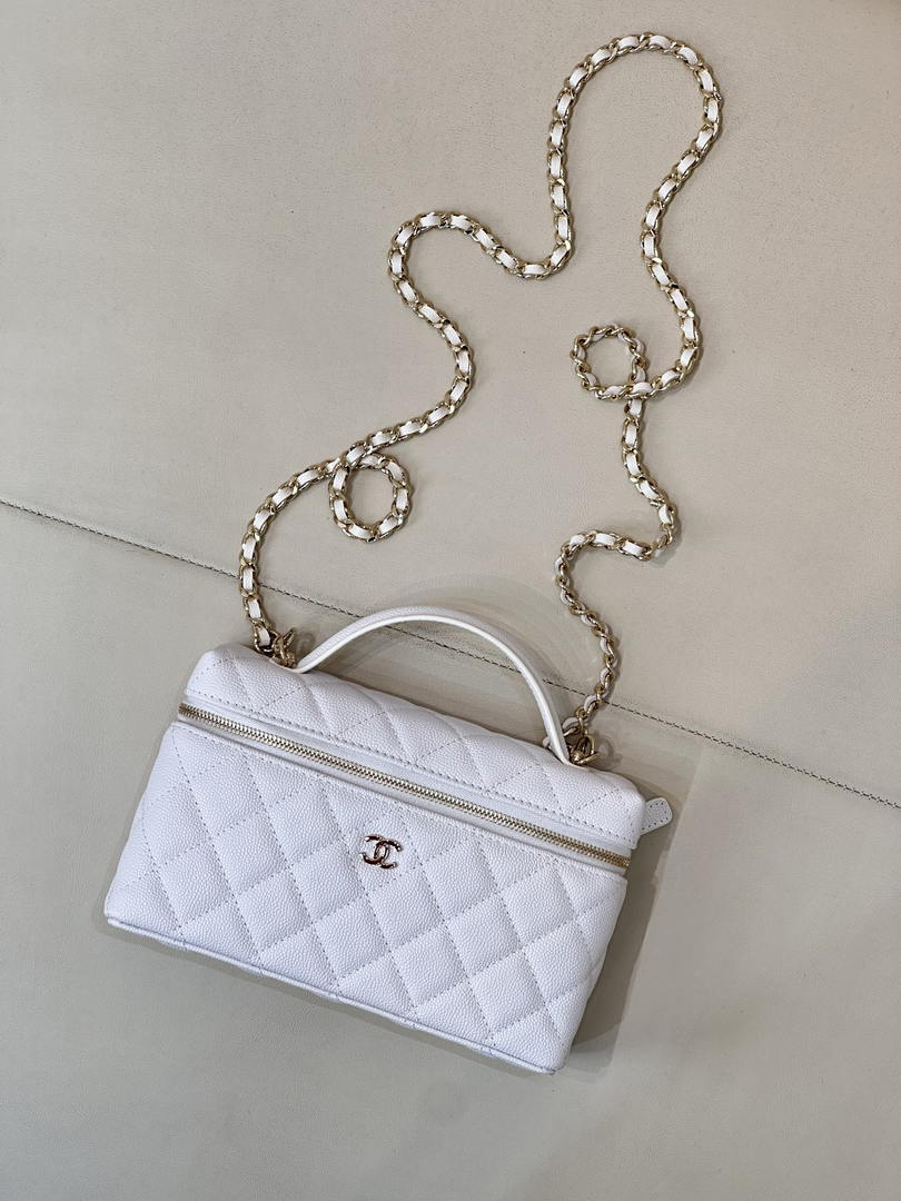 Chanel Classic Vanity with Chain Grained Shiny Calfskin & Gold-Tone Metal AP4385 White