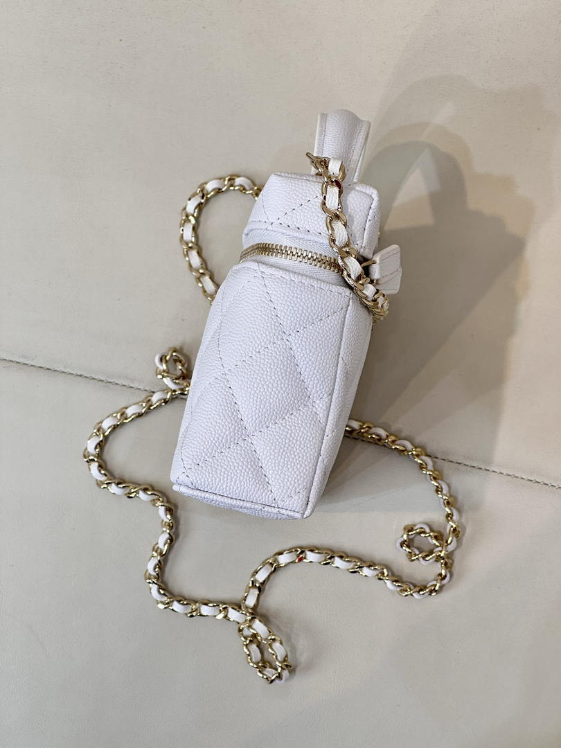 Chanel Classic Vanity with Chain Grained Shiny Calfskin & Gold-Tone Metal AP4385 White - Default Title - View 7