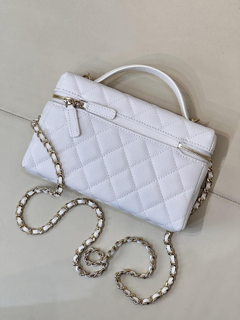 Chanel Classic Vanity with Chain Grained Shiny Calfskin & Gold-Tone Metal AP4385 White