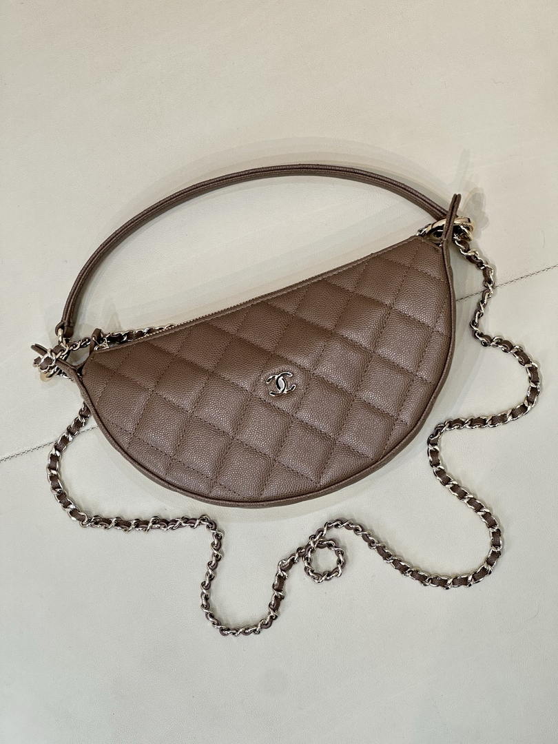 Chanel Clutch with chain Lambskin & Gold-Tone Metal AP5094 Dark Brown
