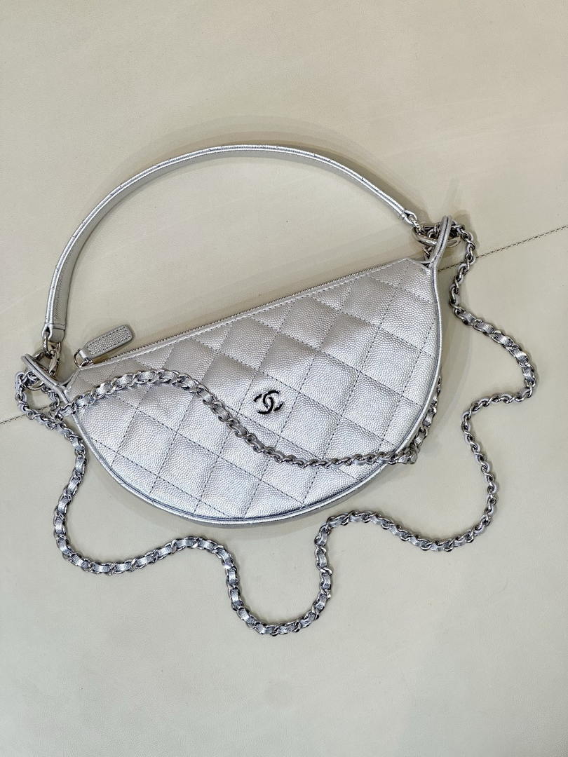 Chanel Clutch with chain Lambskin & Gold-Tone Metal AP5094 Silver