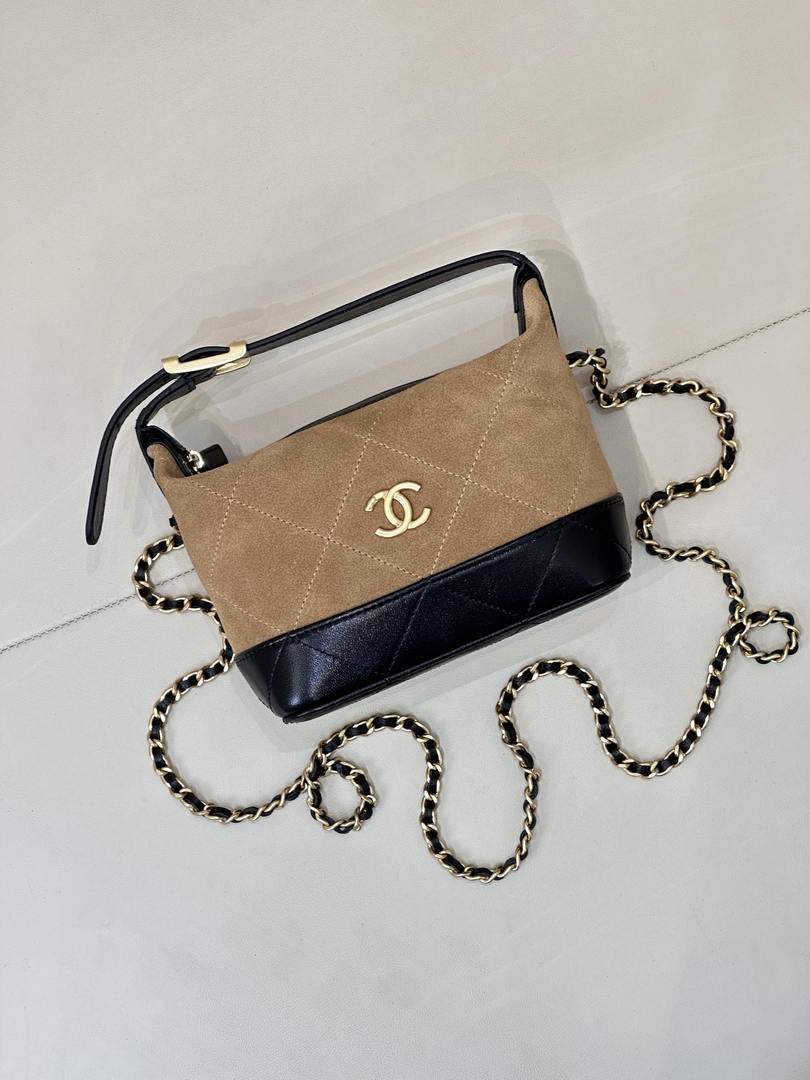 Chanel  Clutch with chain  Suede Calfskin  Shiny Lambskin & Gold-Tone Metal  AP5187 Camel & Black - Default Title - View 4