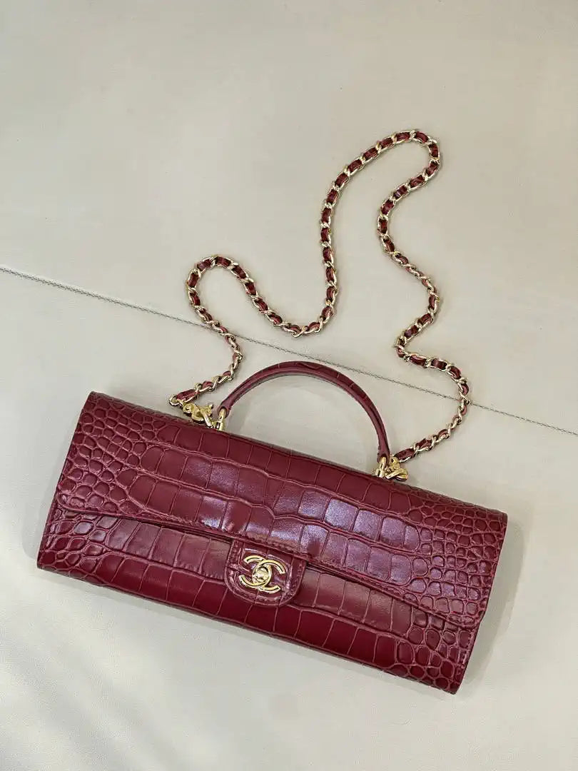 Chanel Clutches Crocodile Embossed Calfskin AP5280 Wine Red