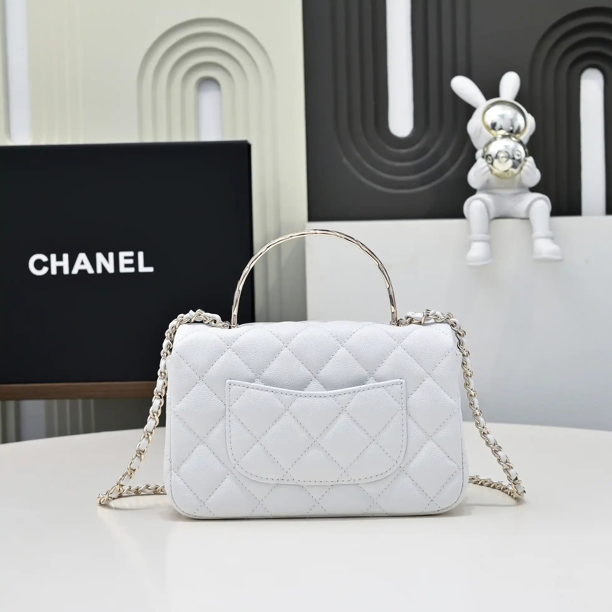 Chanel Crush Handle box Bag Calfskin AS4591 White