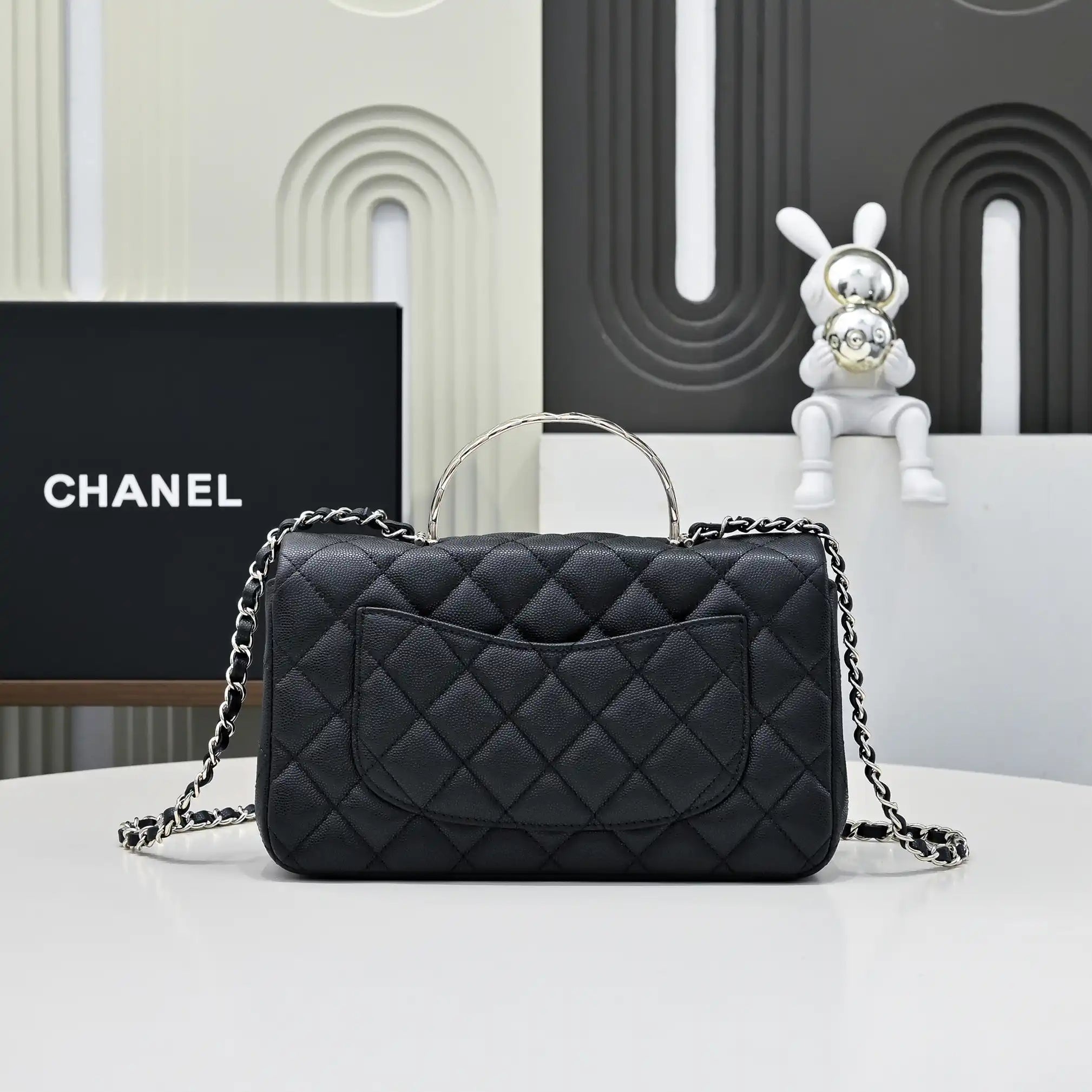 Chanel Crush Handle box Bag Calfskin AS5554 Black