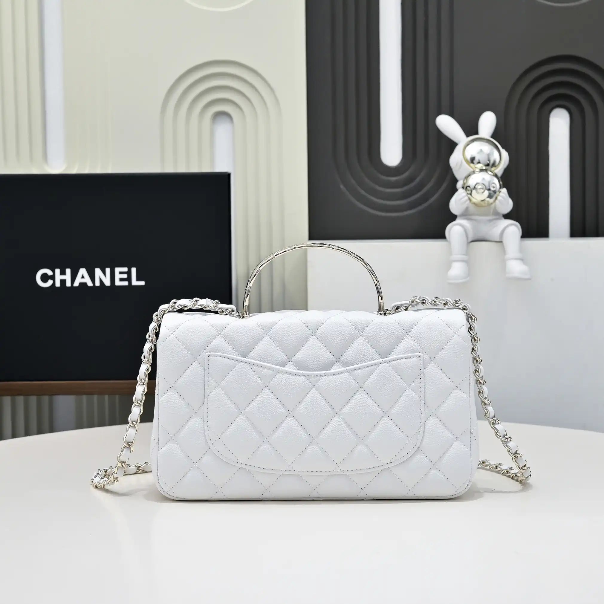 Chanel Crush Handle box Bag Calfskin AS5554 White