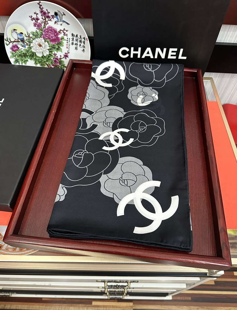 Chanel Double-sided Scarf Designer Scarf C88720