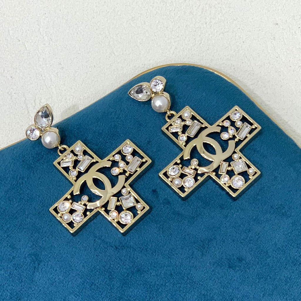 Chanel Earring Chanel Designes Jewelry C65334