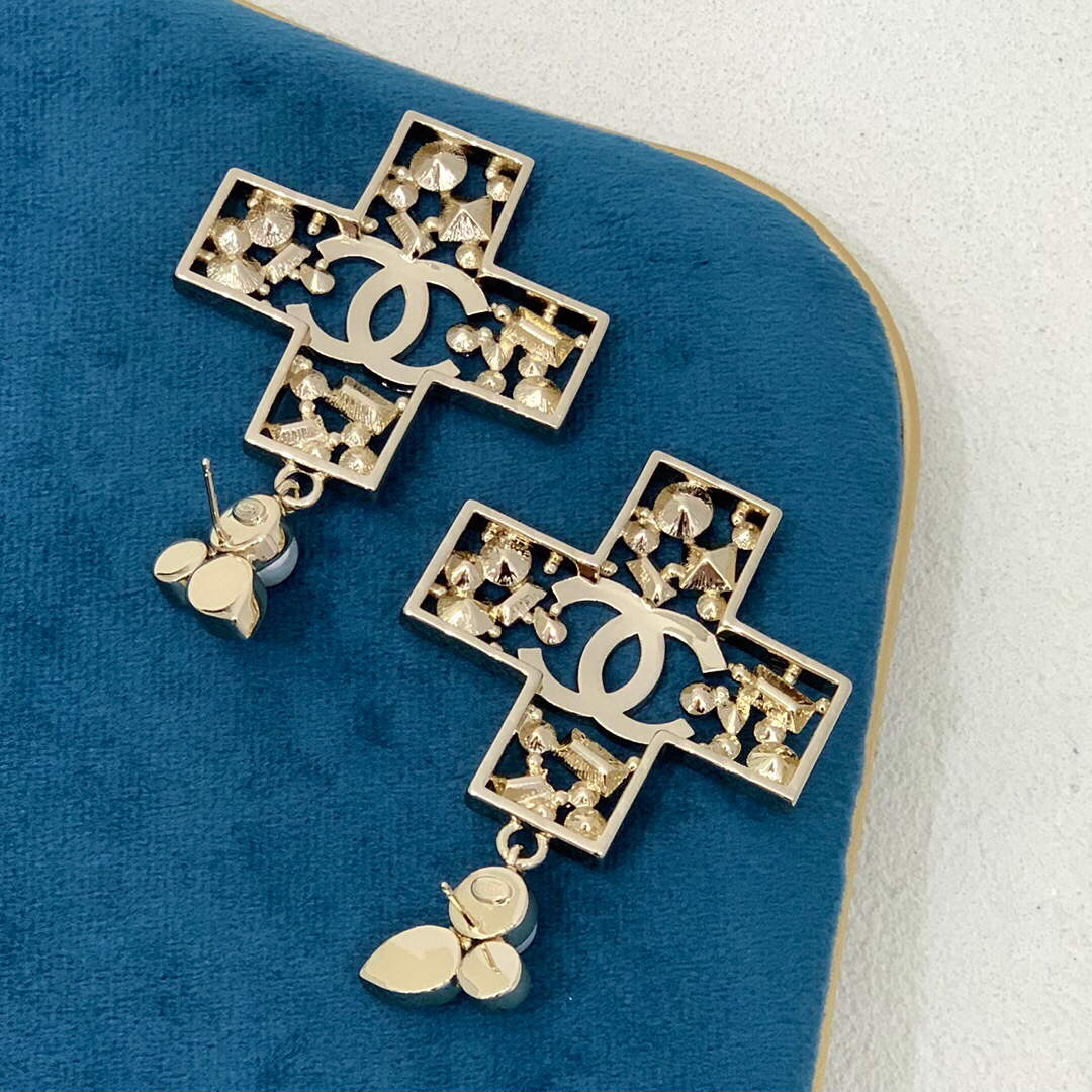 Chanel Earring Chanel Designes Jewelry C65334