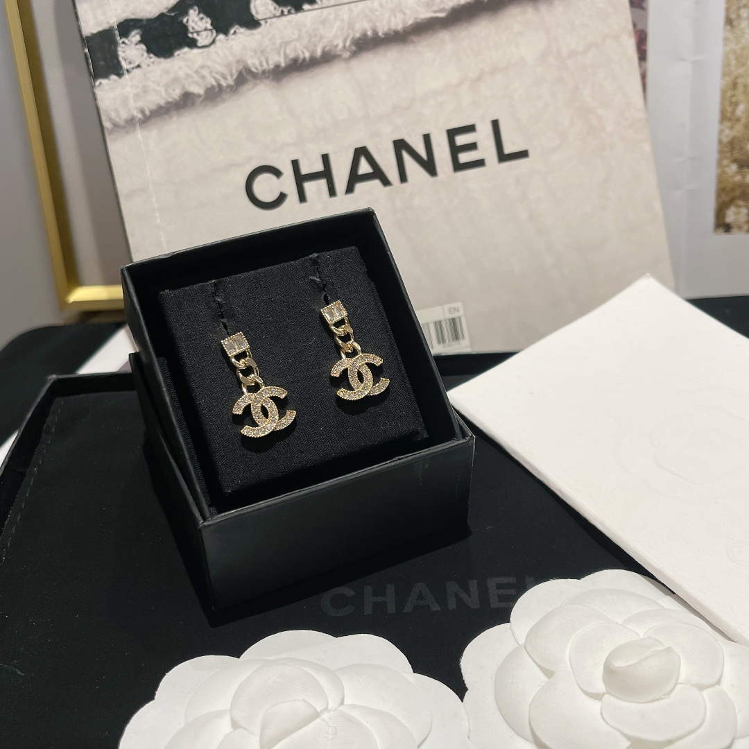 Chanel Earring Fashion Jewelry CC31811