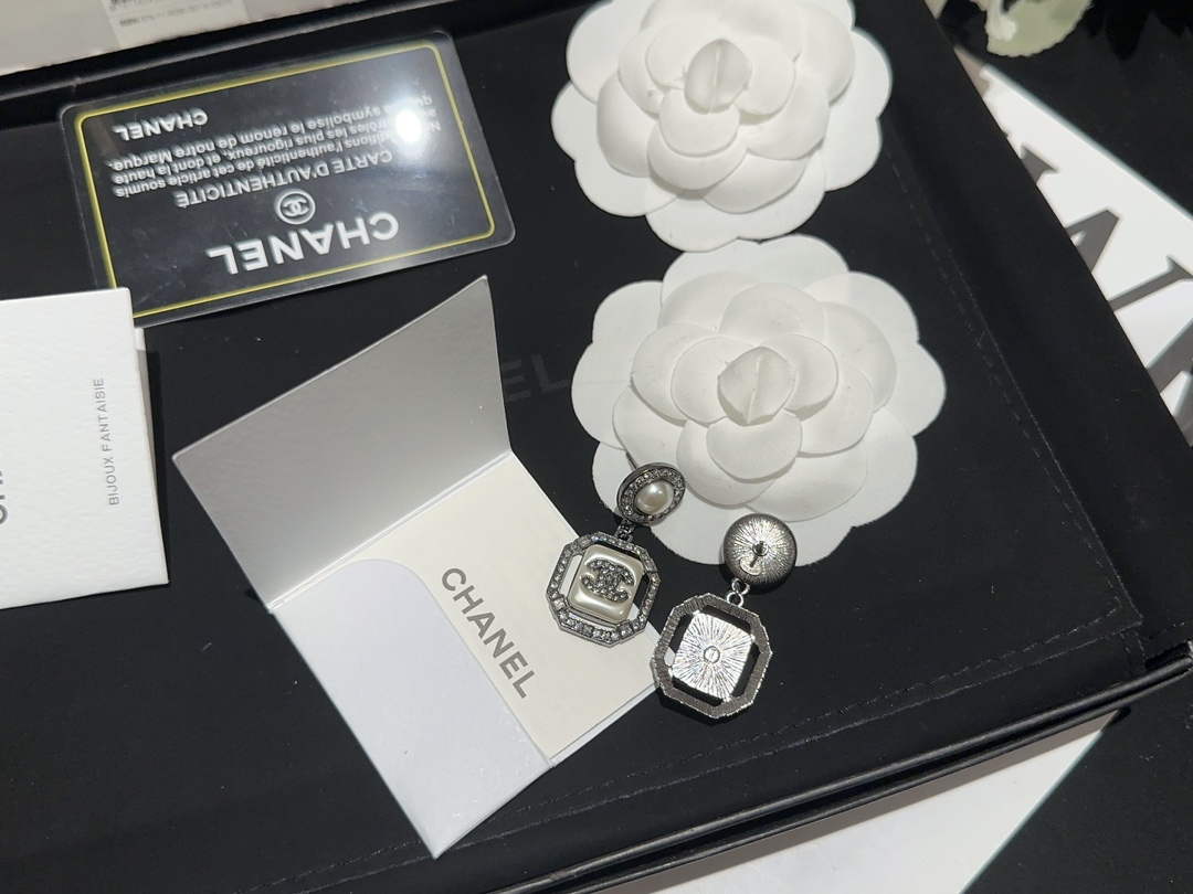 Chanel Earring Fashion Jewelry CC31823