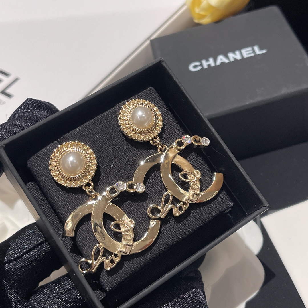 Chanel Earring Fashion Jewelry CC31827 - Default Title - View 1