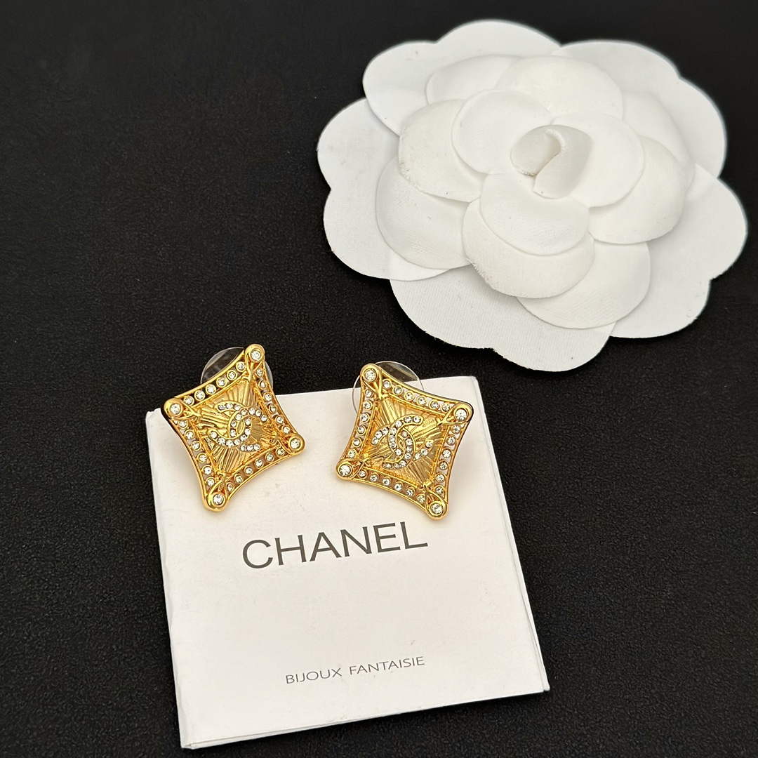 Chanel Earring Fashion Jewelry CC31840