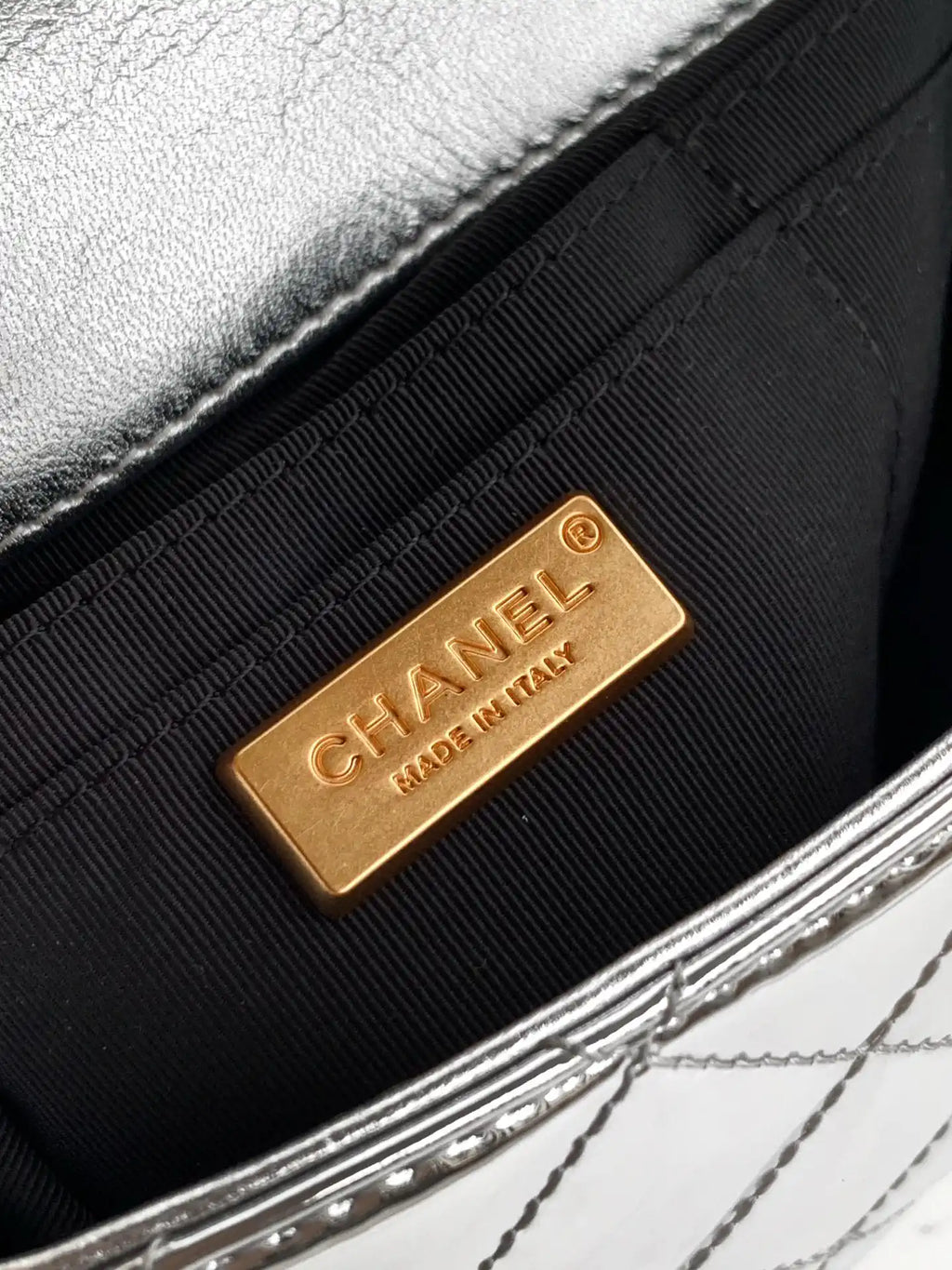 Chanel Evening with Handle Bag Patent leather AS6675 Silver