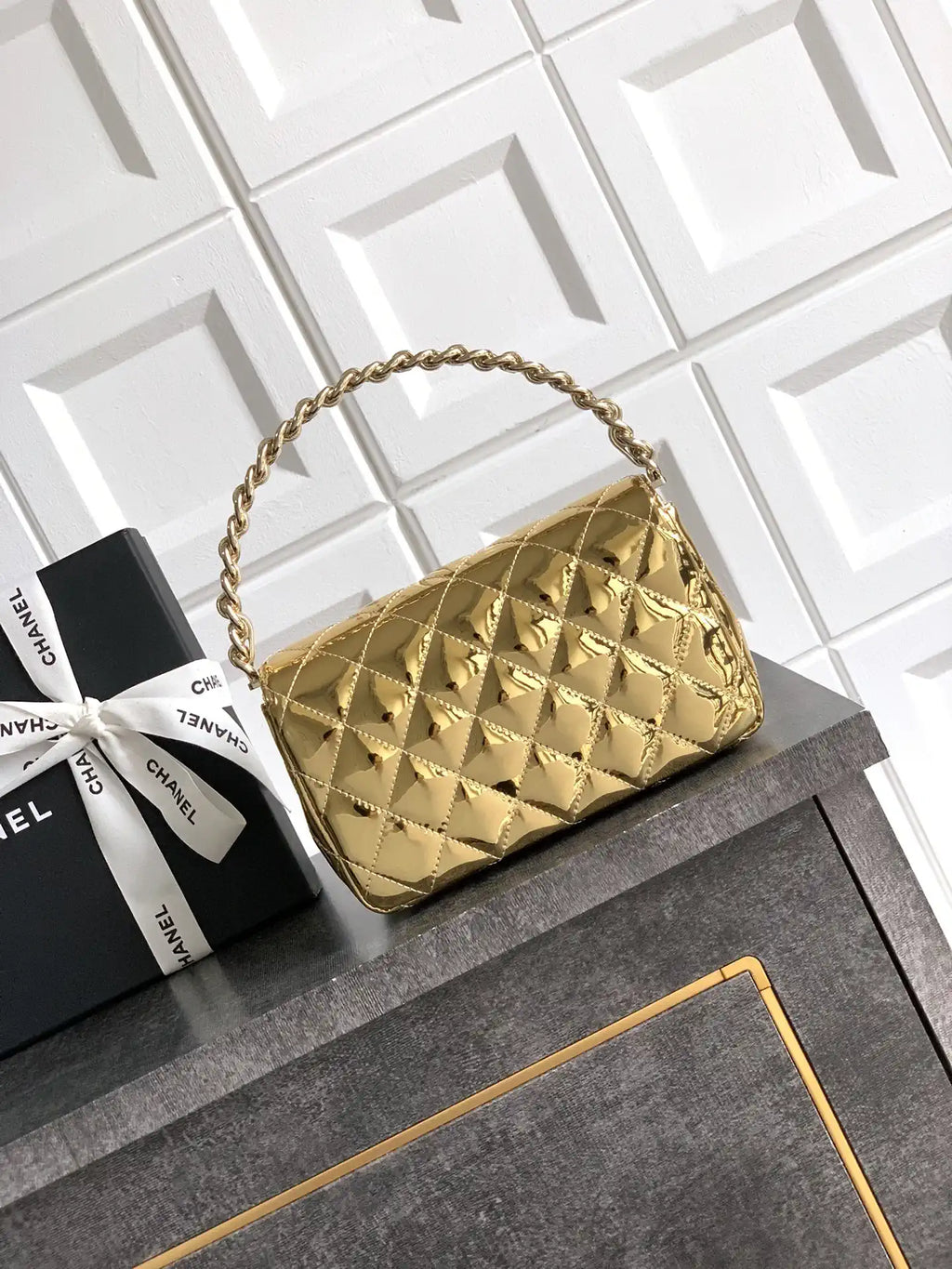 Chanel Evening with Handle Bag Patent leather AS6675 Gold