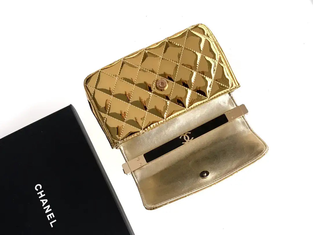 Chanel Evening with Handle Bag Patent leather AS6675 Gold