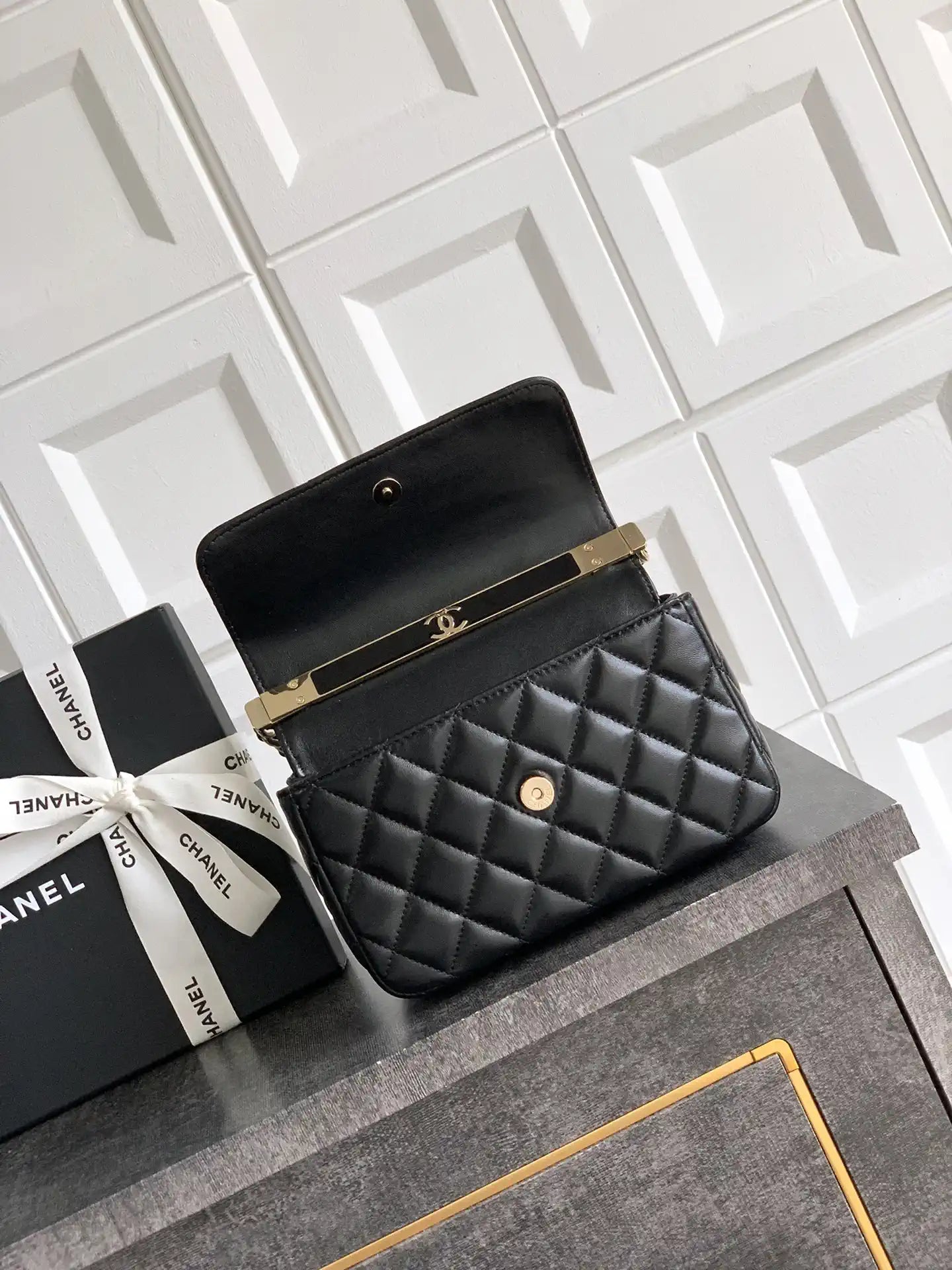 Chanel Evening with Handle Bag Lambskin AS6675 Black