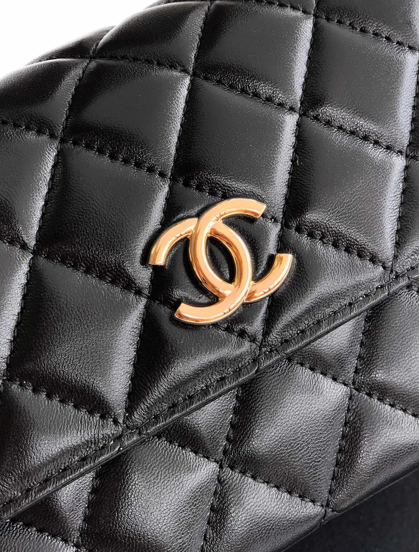 Chanel Evening with Handle Bag Lambskin AS6675 Black