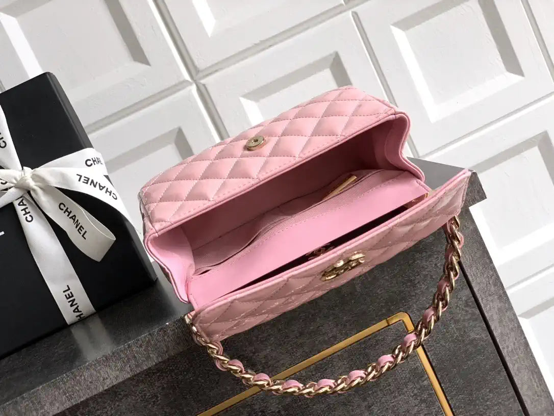 Chanel Evening with Handle Bag Patent leather AS6675 Pink
