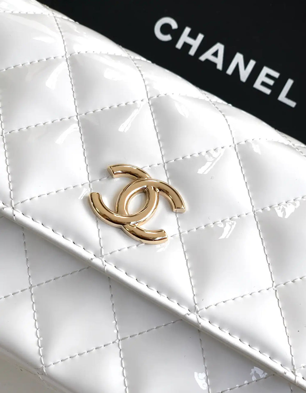 Chanel Evening with Handle Bag Patent leather AS6675 White