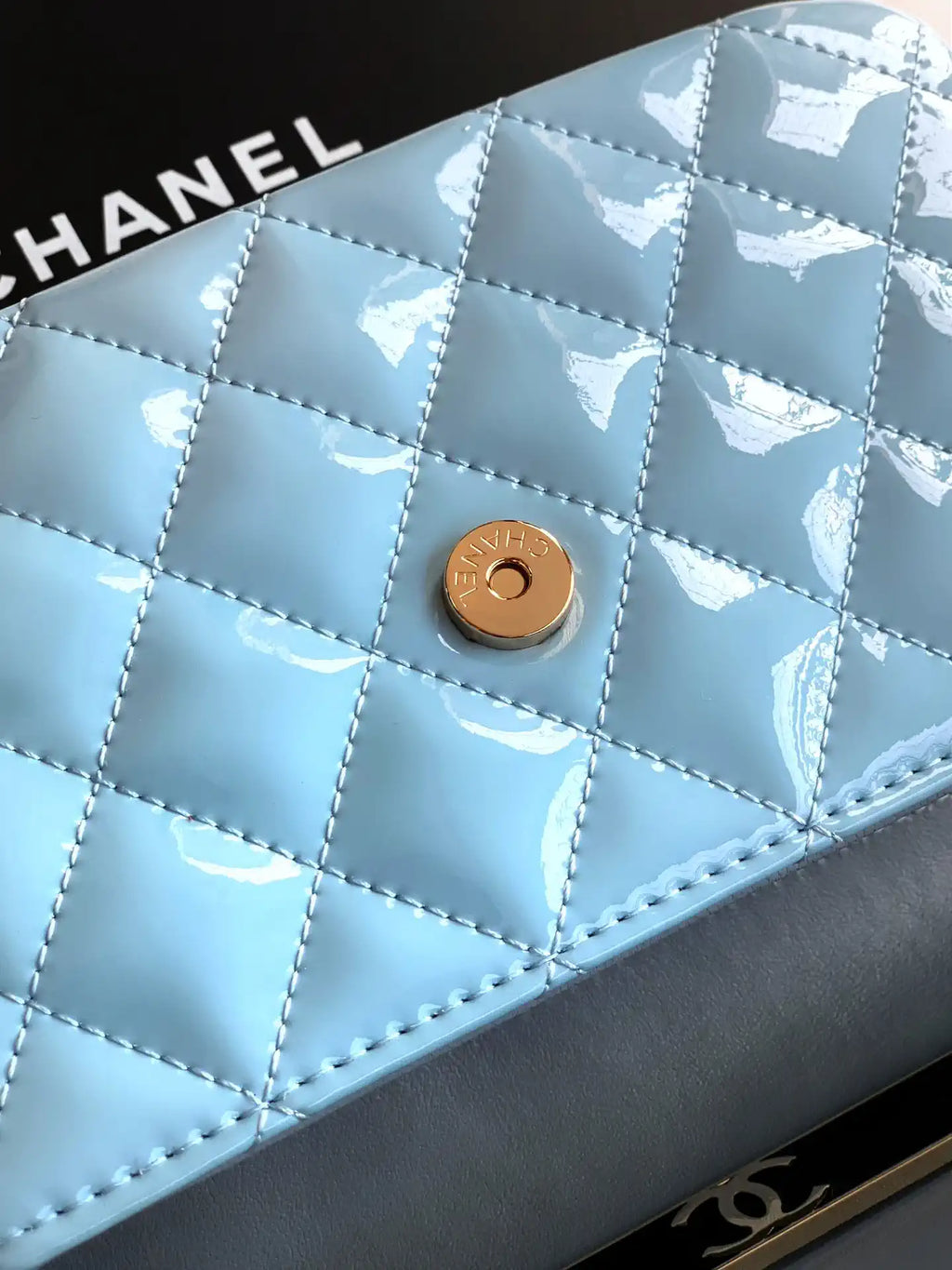 Chanel Evening with Handle Bag Patent leather AS6675 Blue