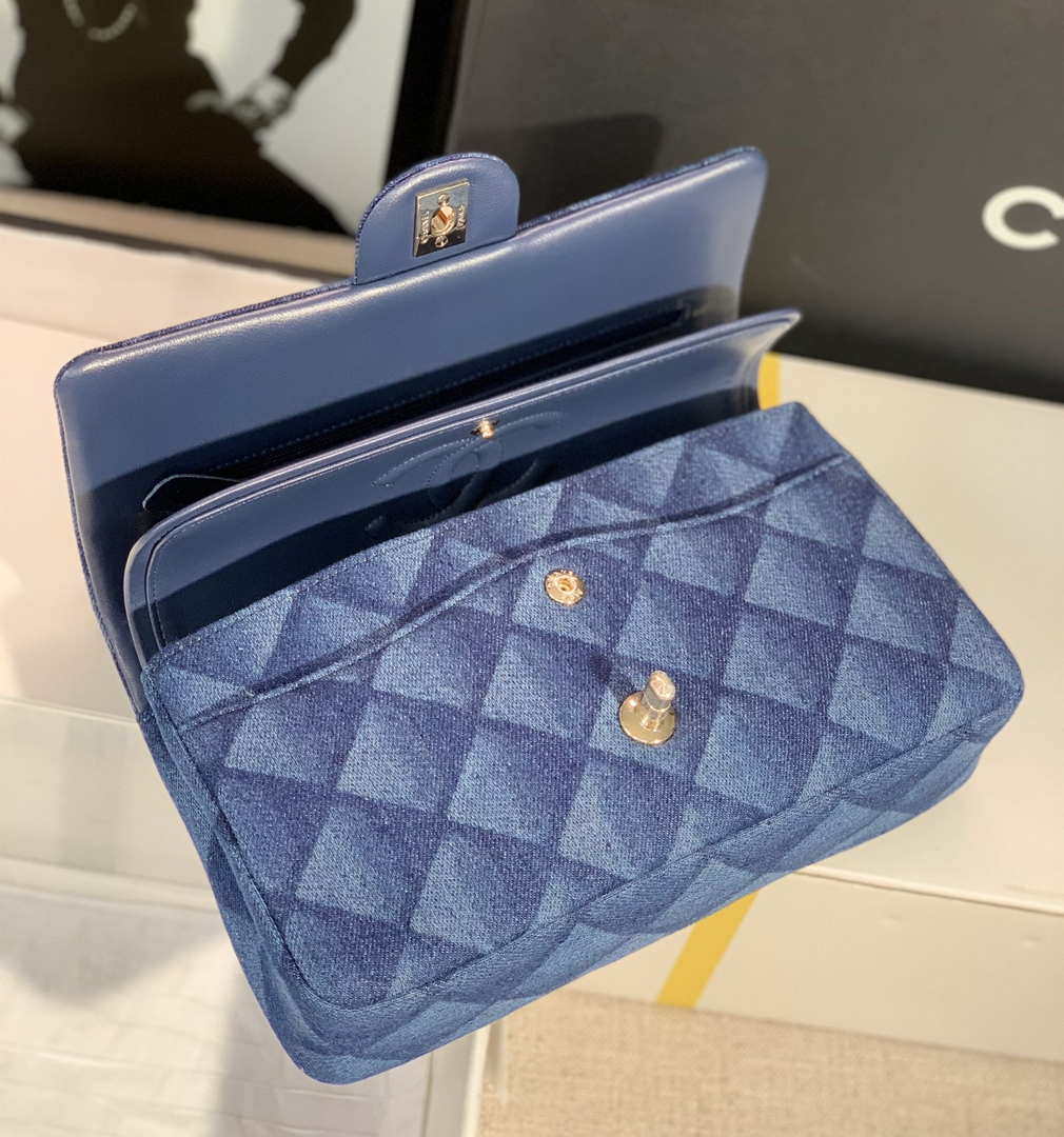 Chanel Flap Classic bag Denim Blue A01112 Gold