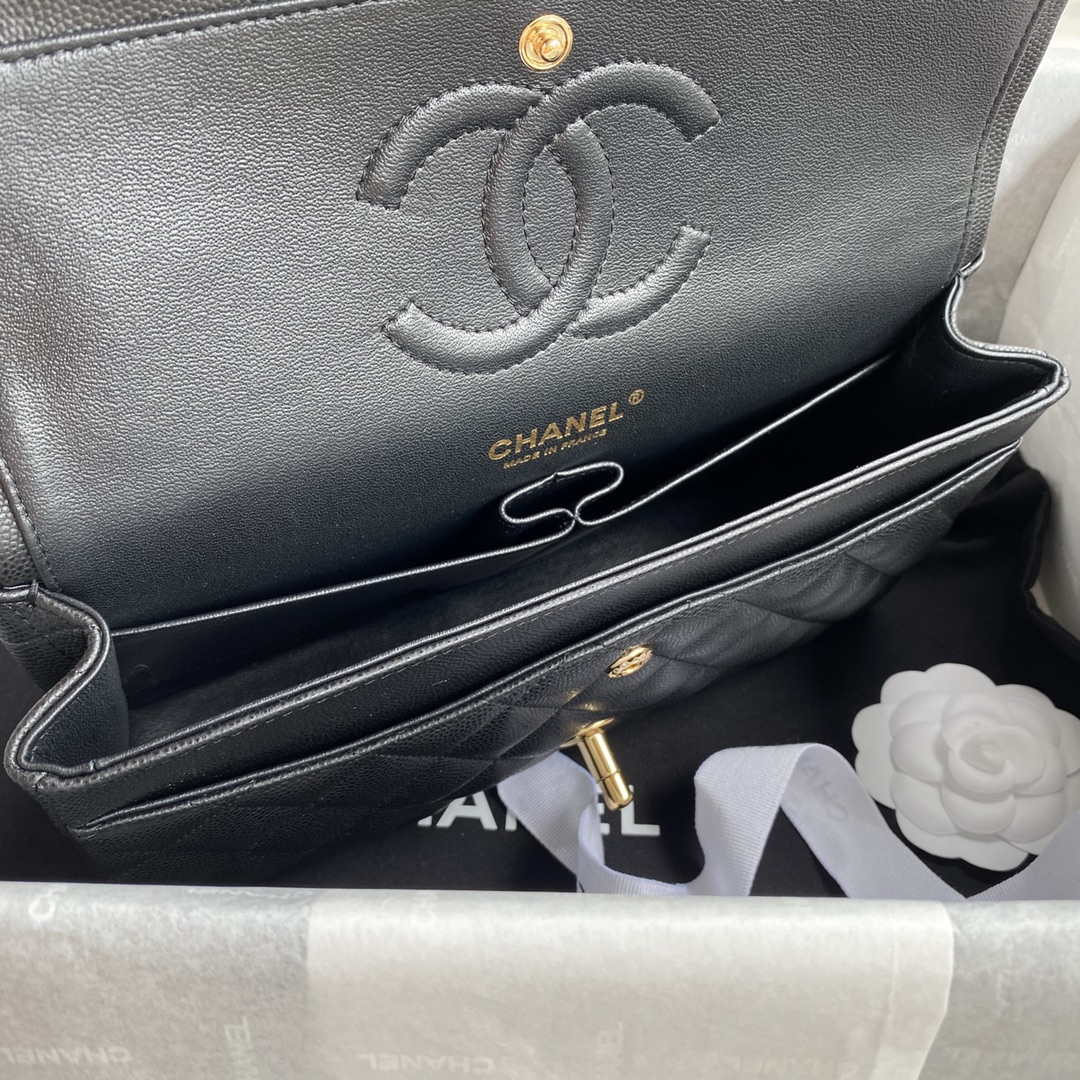 Chanel Flap Classic bag Grained shiny Calfskin Black A01112 Gold seamless edge