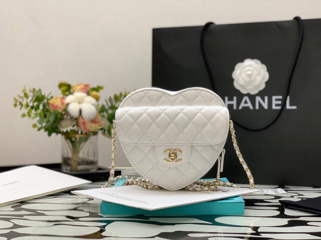 Chanel Flap Large Heart Bag Lambskin AS3191 White - Default Title - View 1