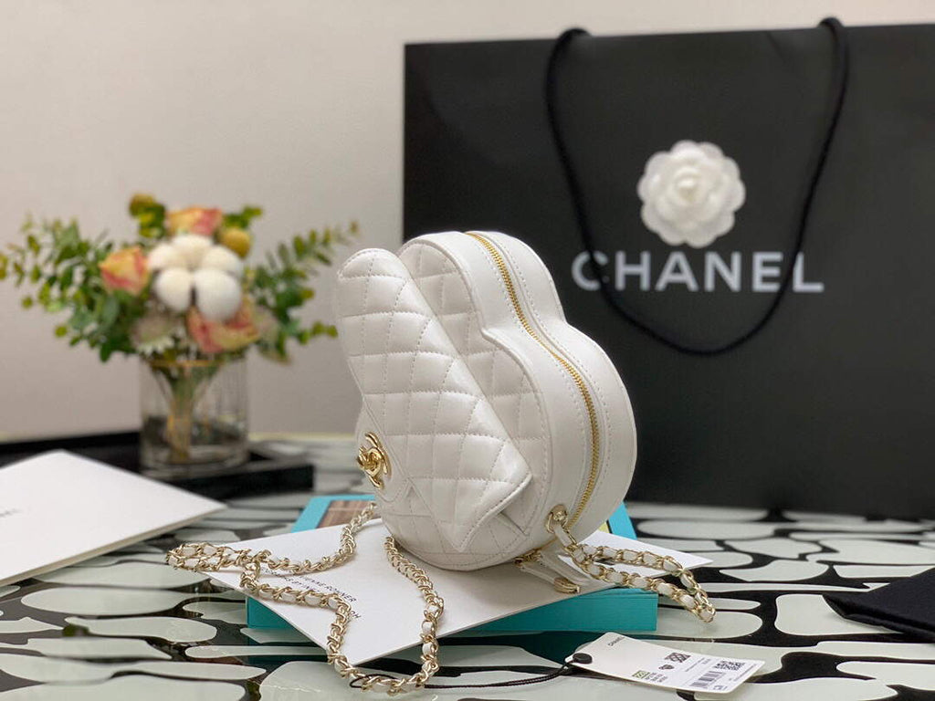 Chanel Flap Large Heart Bag Lambskin AS3191 White