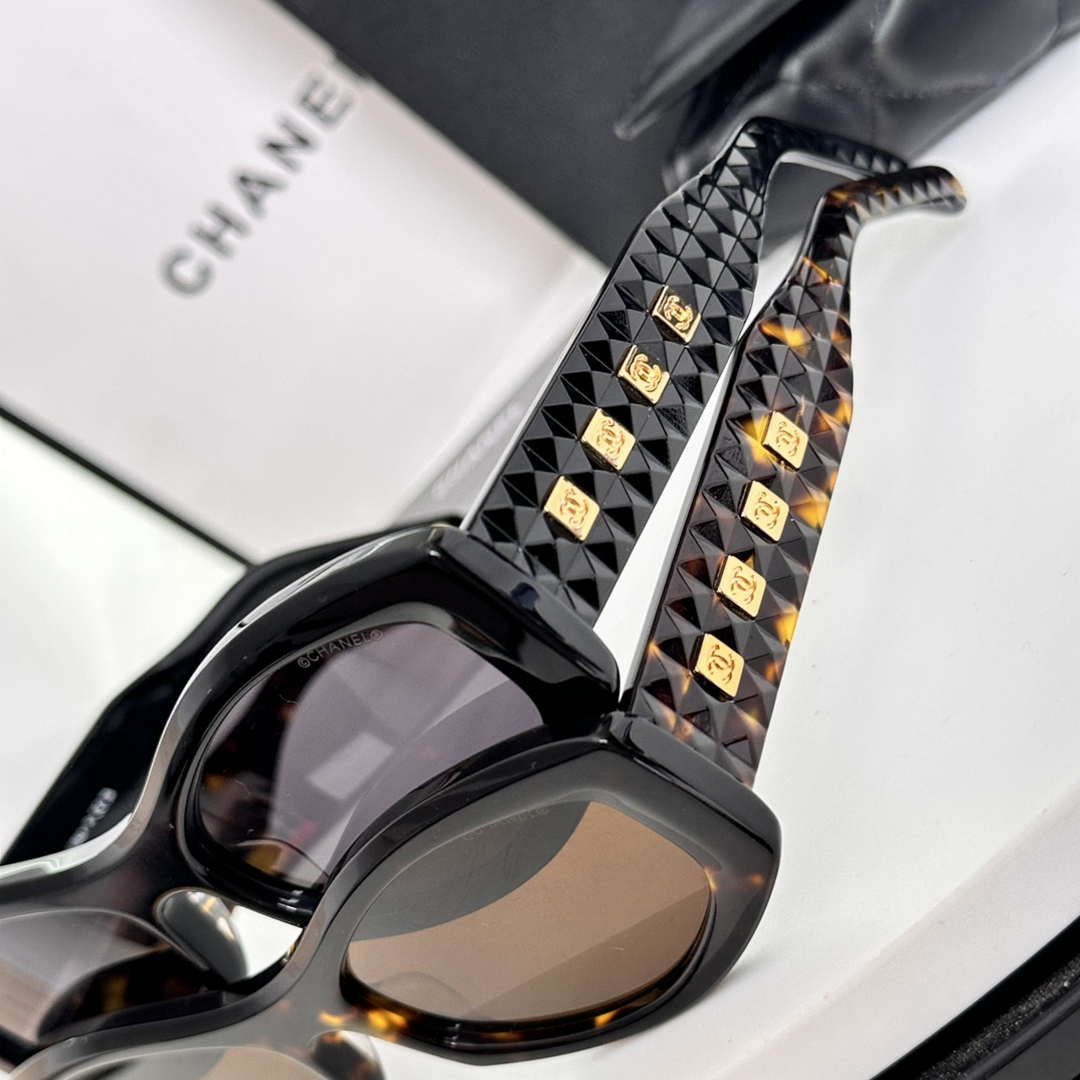 Chanel Fshion 5029-S-A Classic Sunglasses C83244