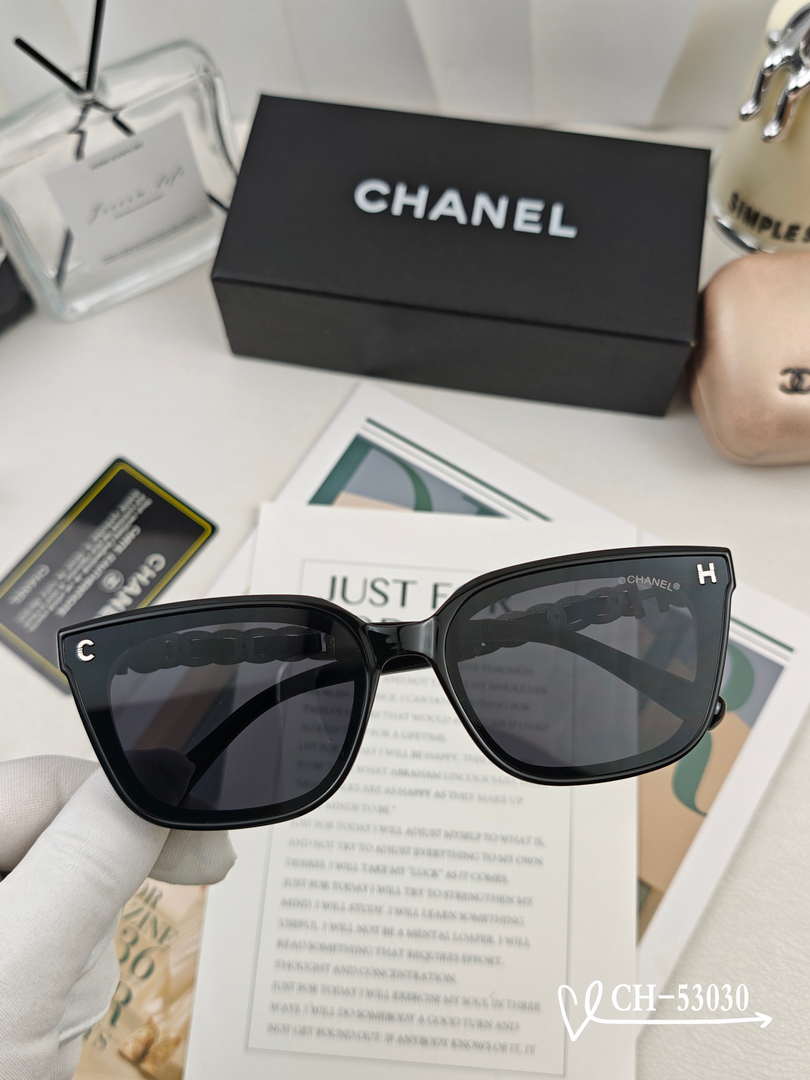 Chanel Fshion 53030 Classic Sunglasses C83249 - Corlor 1 - View 6