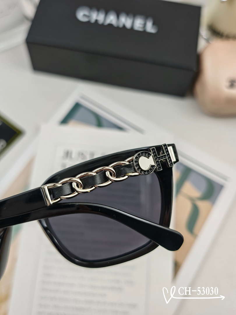 Chanel Fshion 53030 Classic Sunglasses C83249 - Corlor 1 - View 9