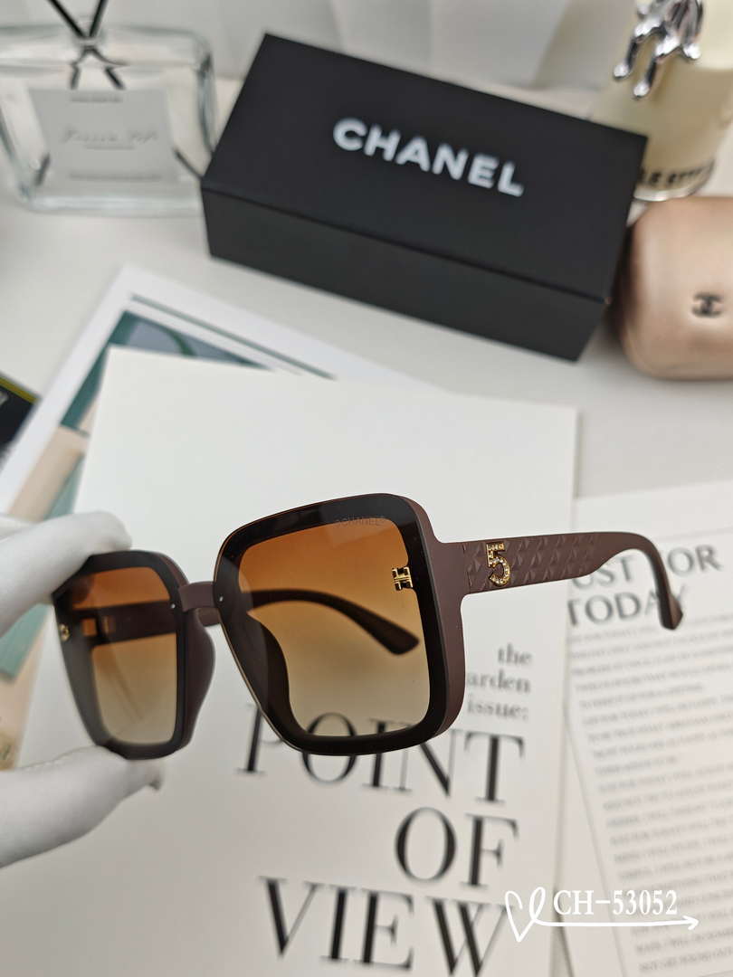 Chanel Fshion 53052 Classic Sunglasses C83251 - Corlor 1 - View 5