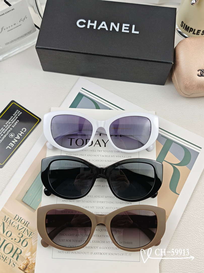 Chanel Fshion 59913 Classic Sunglasses C83252 - Corlor 1 - View 2