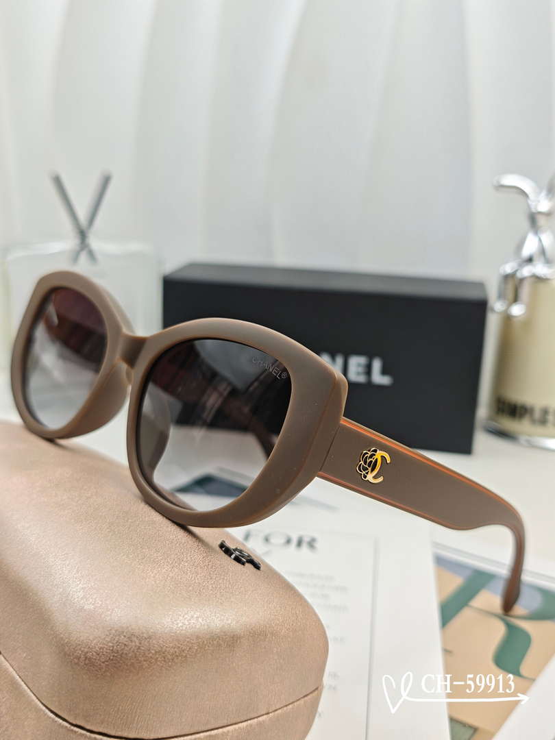 Chanel Fshion 59913 Classic Sunglasses C83252
