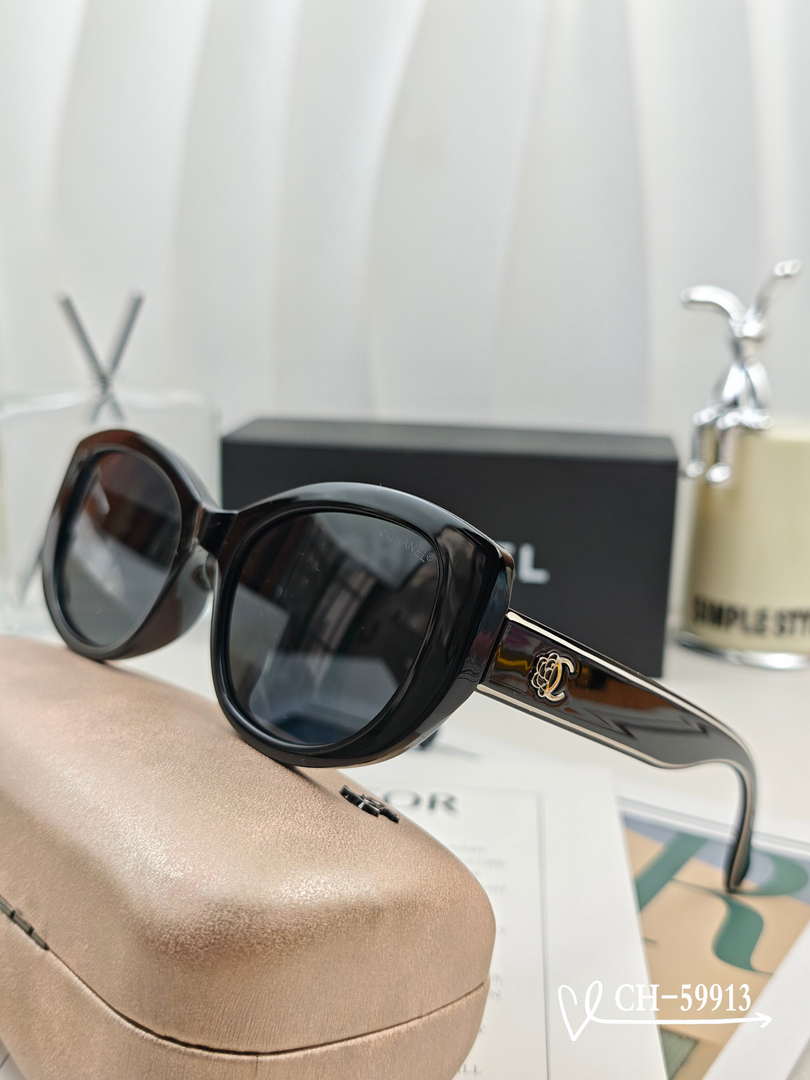 Chanel Fshion 59913 Classic Sunglasses C83252 - Corlor 1 - View 4