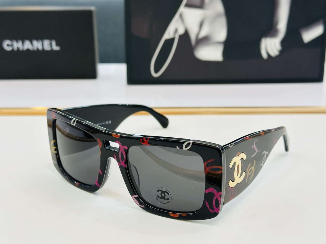 Chanel Fshion CH71628 Classic Sunglasses C83255