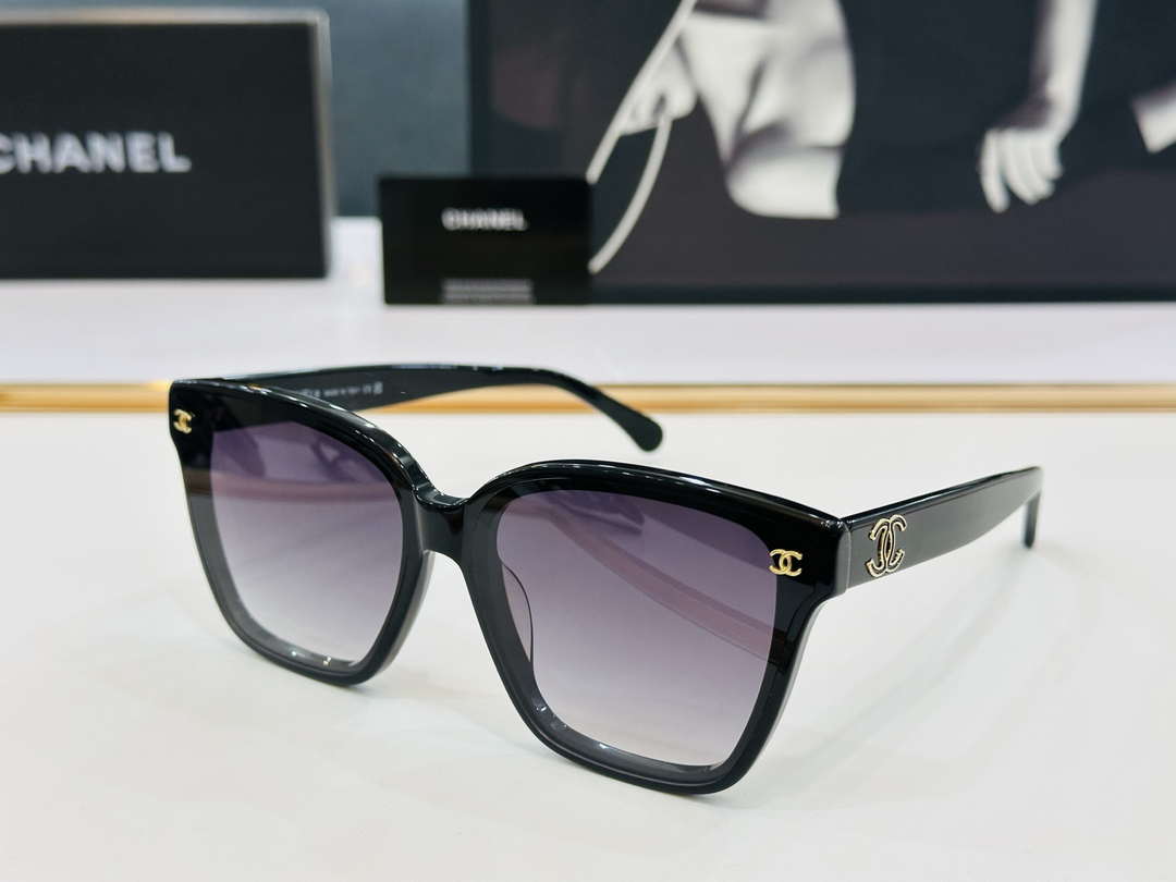 Chanel Fshion Classic CH5561 Sunglasses C83238 - Corlor 1 - View 1