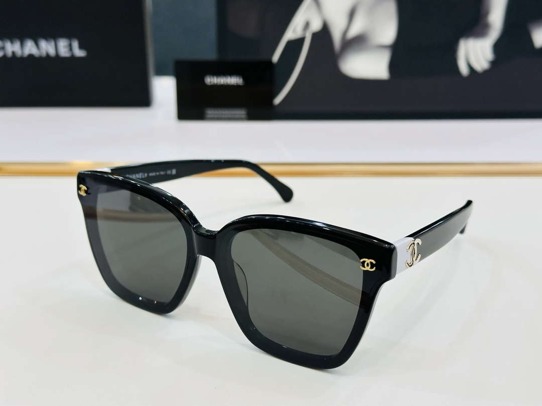 Chanel Fshion Classic CH5561 Sunglasses C83238