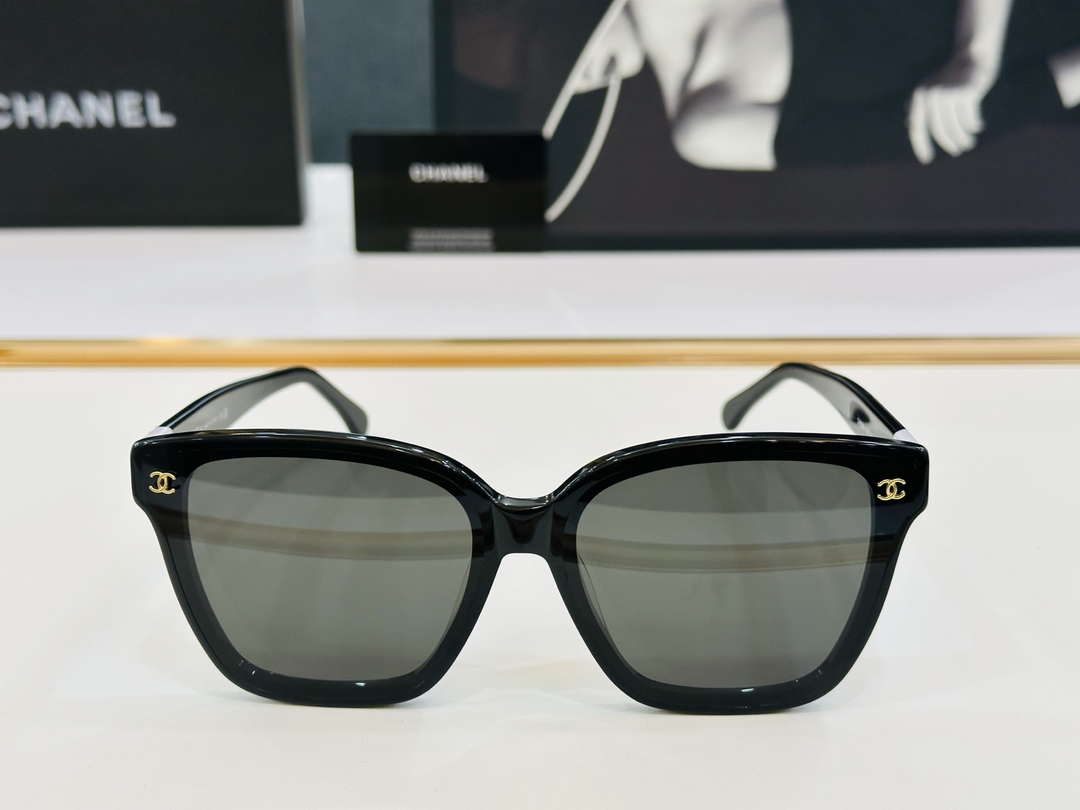 Chanel Fshion Classic CH5561 Sunglasses C83238 - Corlor 1 - View 8