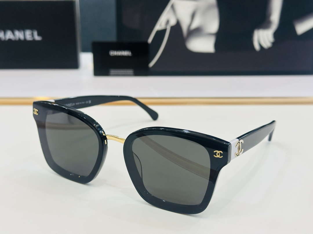 Chanel Fshion Classic CH5562 Sunglasses C83240